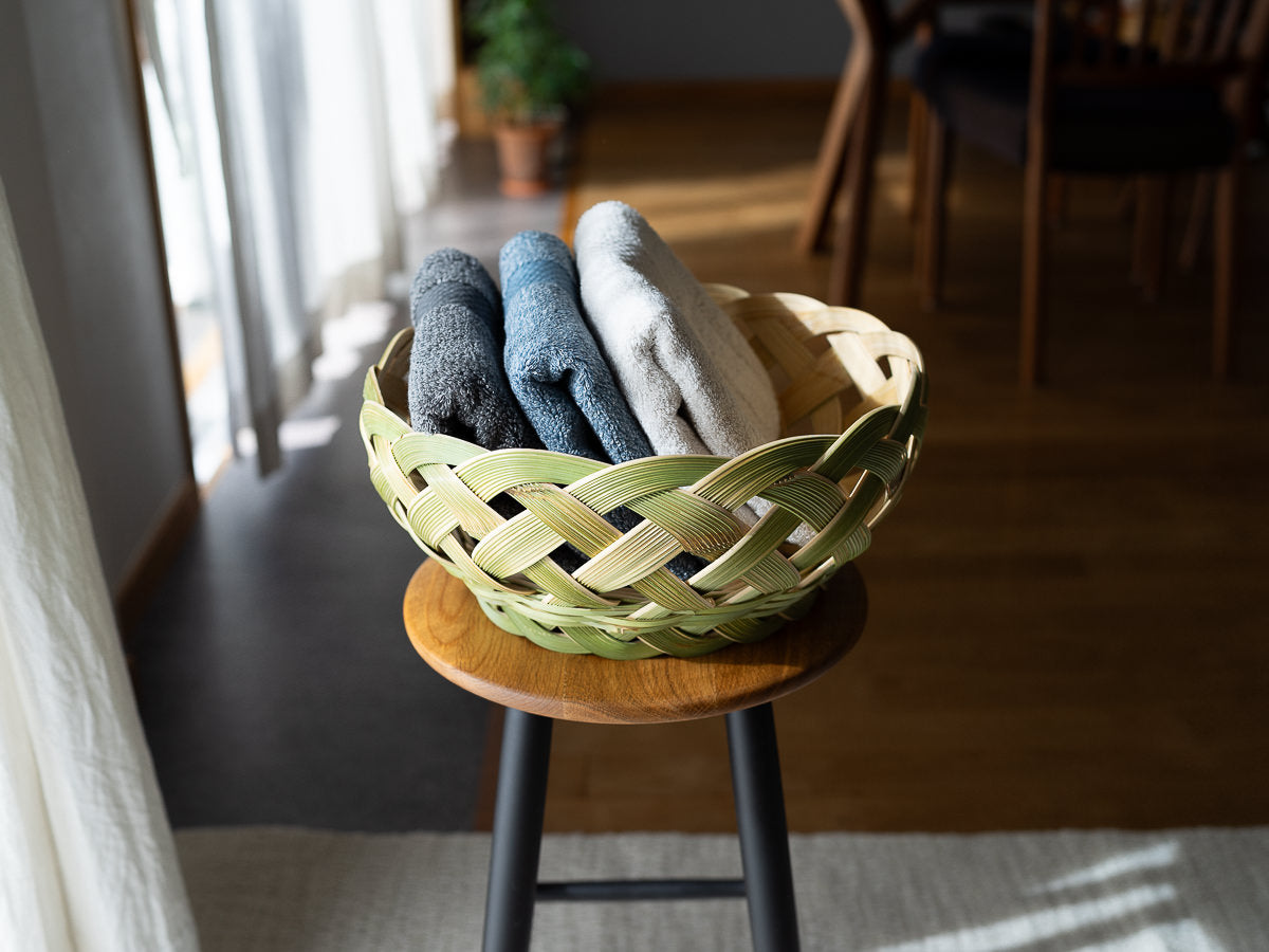 Sasara Open Weave Basket – Smaller / Madake Bamboo / Kanagawa-JPN 430111