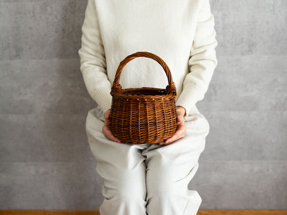 Pinch Basket / Willow / BEL 440307