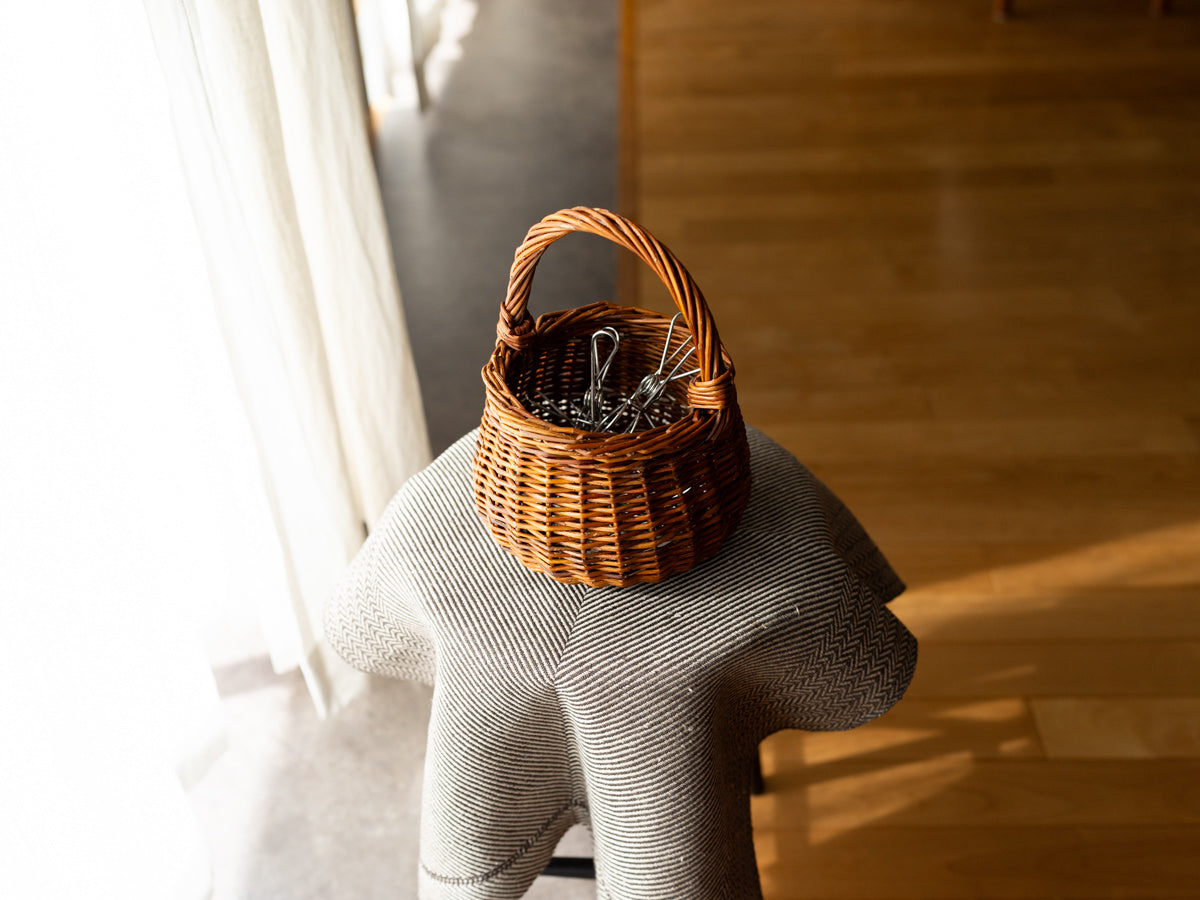 Pinch Basket / Willow / BEL 440307