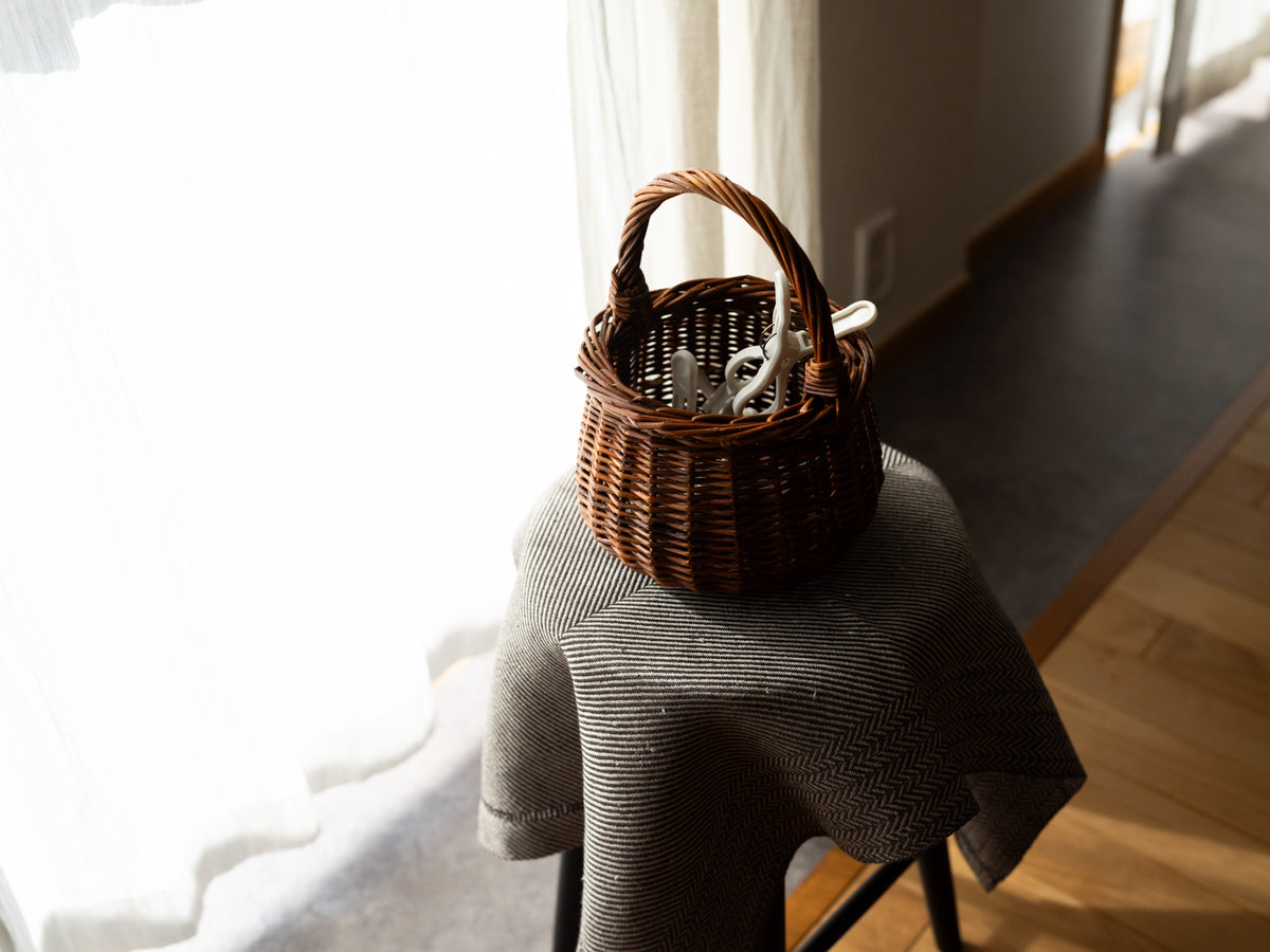 Pinch Basket / Willow / BEL 440307