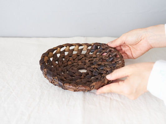 Coiling Tray “Fine” / Walnut / Yamagata-JPN 311432-2