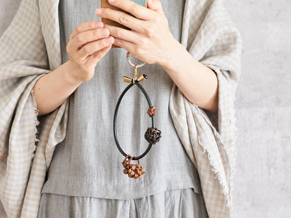 Smartphone Short Strap with Double Grapevine Rings / Akebi & Grapevine / Yamagata-JPN 311450