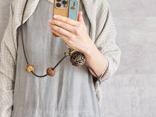 Smartphone Long Strap / Akebi, Walnut & Grapevine / Yamagata-JPN 311437