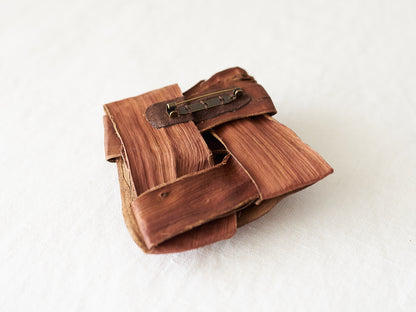 Brooch “Gogh” / Grapevine / Yamagata-JPN 311451