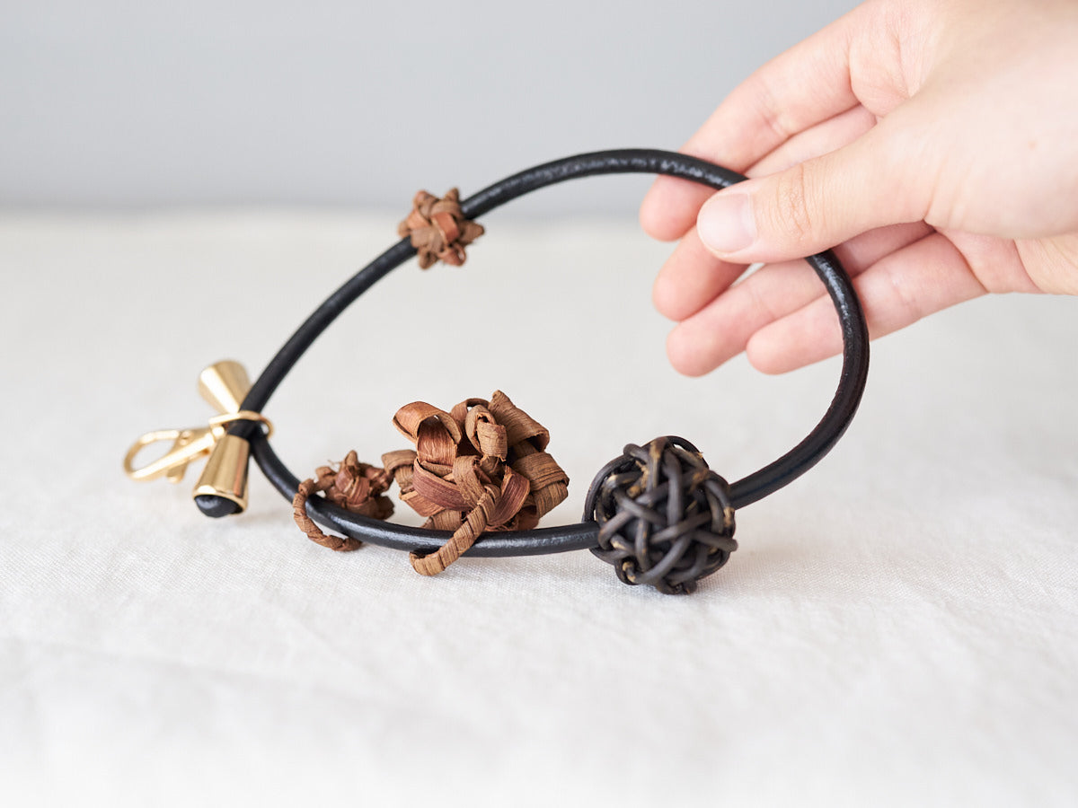 Smartphone Short Strap with Double Grapevine Rings / Akebi & Grapevine / Yamagata-JPN 311450