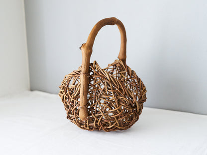 Freeform Weave Basket with Grapevine Handle / Akebi / Yamagata-JPN 311431-1