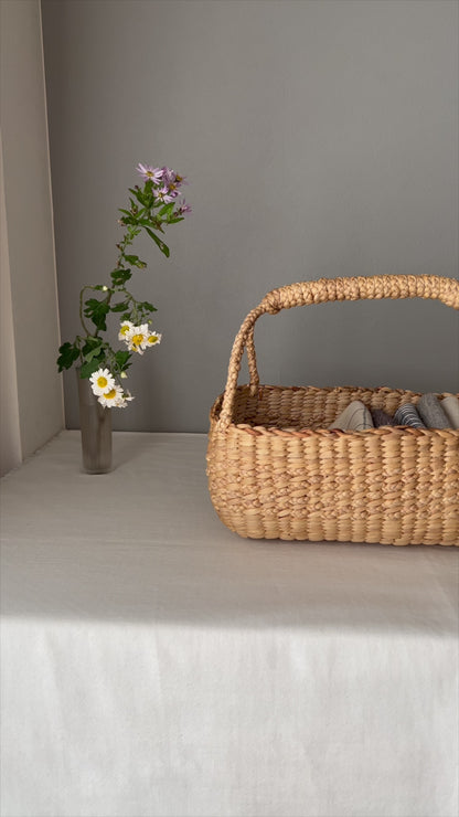 Oval Gondola Basket with Triple Braid / Water Hyacinth / THA 3115220