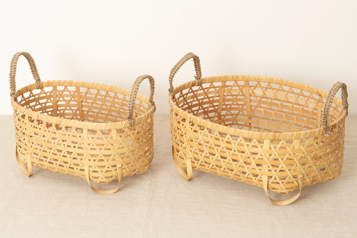 Oval Basket with Feet & Handles / White Bamboo / Tochigi-JPN 350101