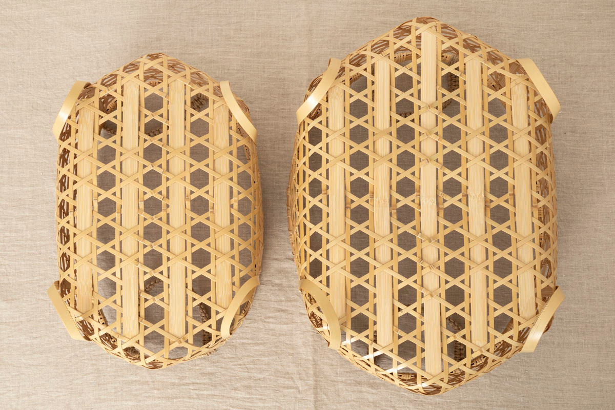 Oval Basket with Feet & Handles / White Bamboo / Tochigi-JPN 350101