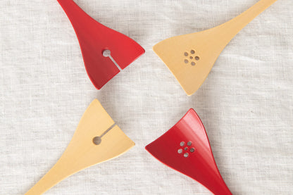 Salad Server "Ginkgo leaf" [ Natural, Red ] / Mōsō bamboo / Ōita-JPN 211101